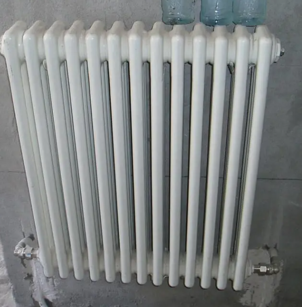 1695432807363102.png 成都暖氣片6.png